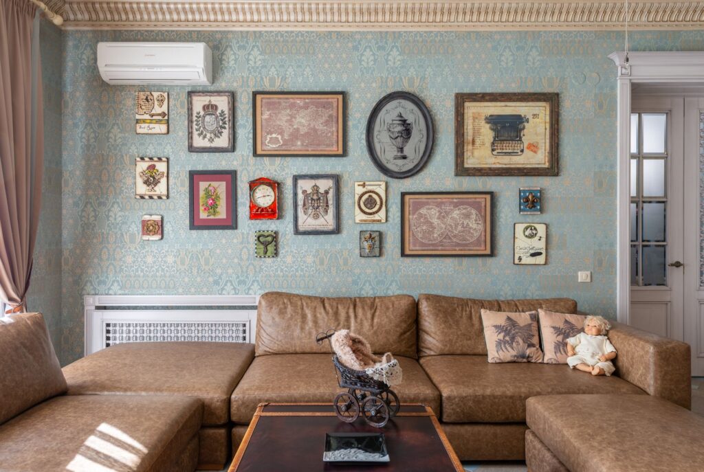 Retro Apartment Aesthetic