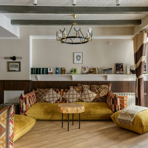 Cozy Home Decor for Small Homes